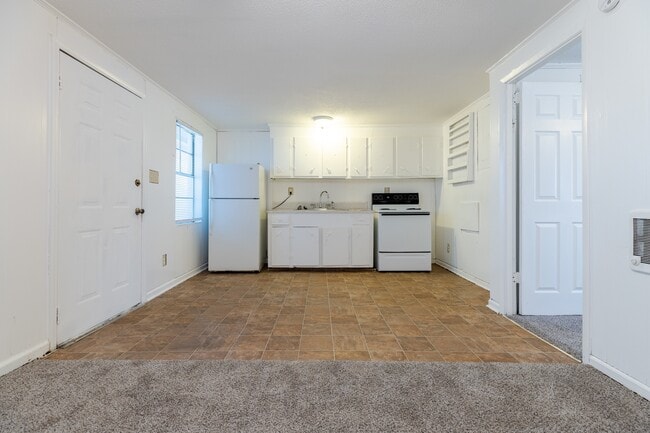 1 Bed- Kitchen