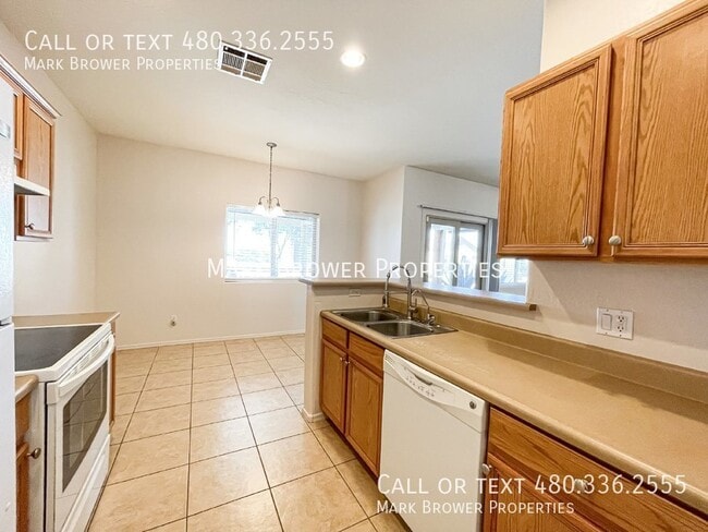 Photo - 2458 W Skyline Ln