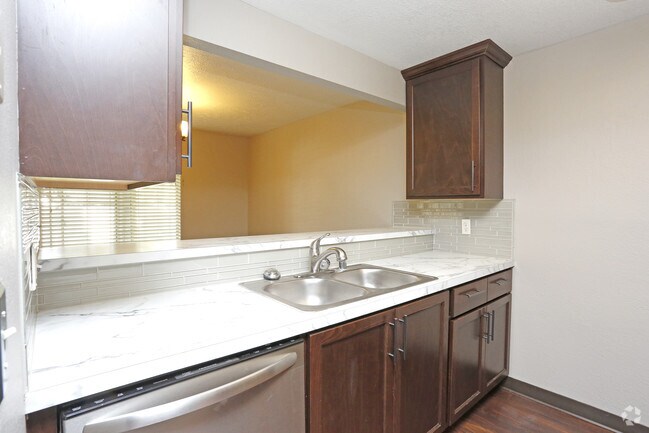 Graymayre Crossing Apartments
