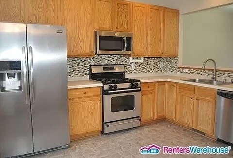 Photo - 6806 158th St W