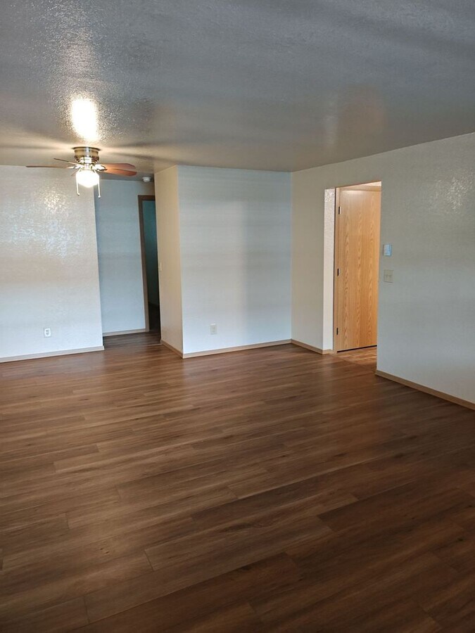 Photo - Two bedroom with den! Washer and dryer in ... Apartment Unit F302