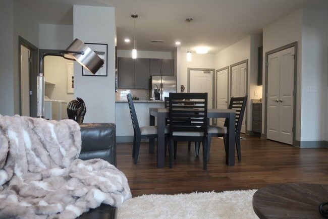 Photo - The Kent at Carmel City Center