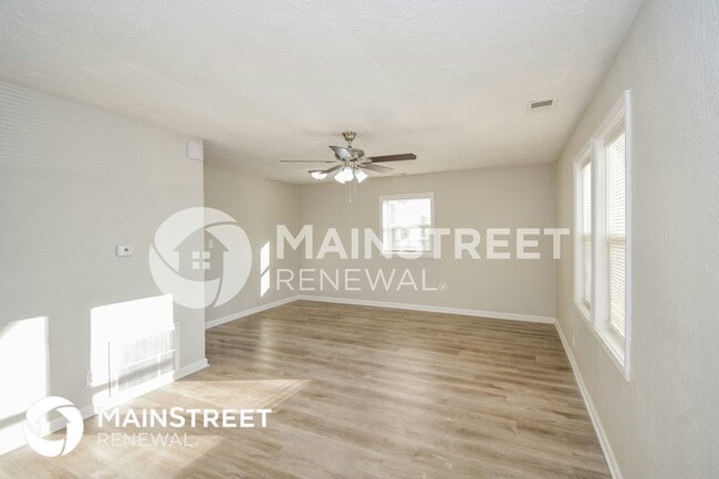 Photo - 2343 Magnolia Pl