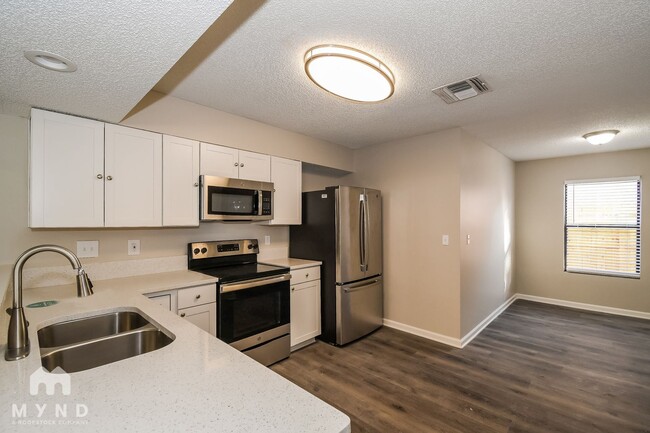 Photo - 6949 Huntington Woods Cir W