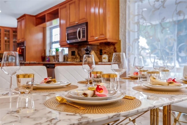 Photo - 1960 Coral Reef Dr