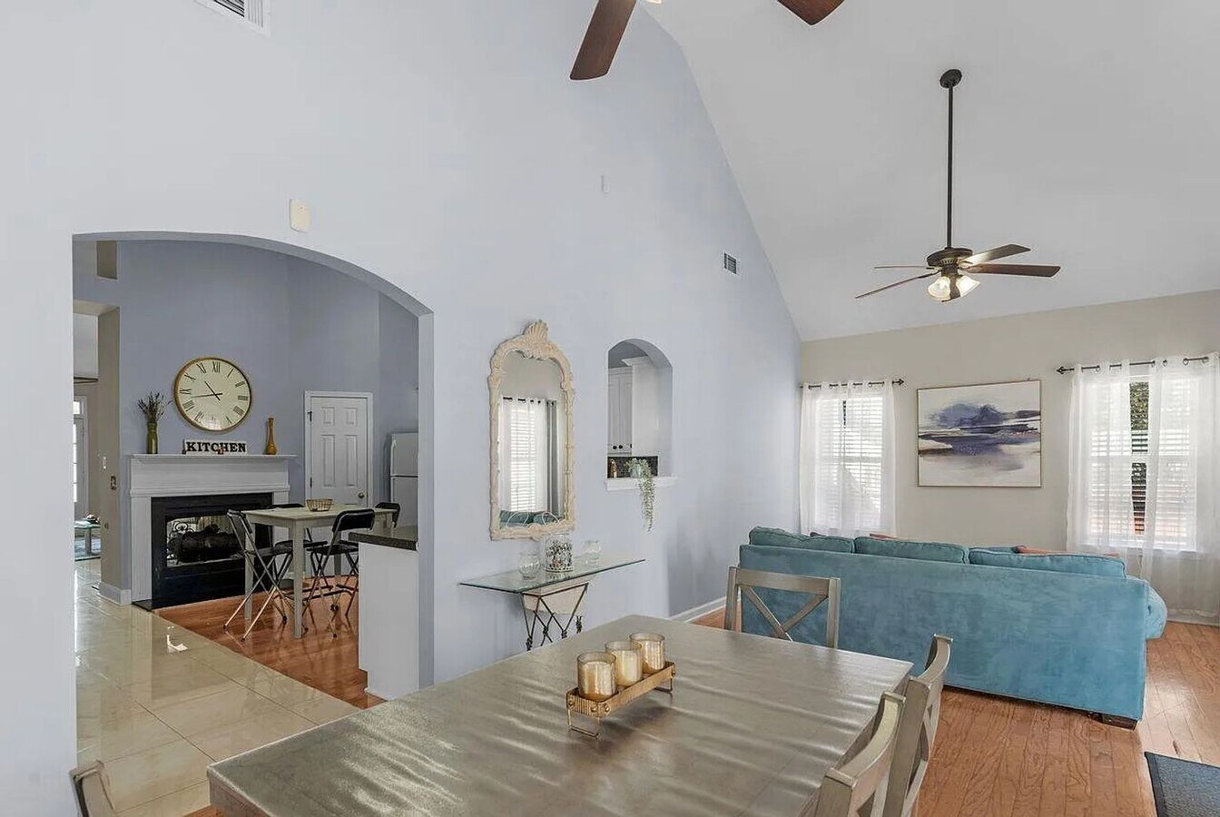 Photo - Beautiful 3 Bedroom Ranch: Move in Special available