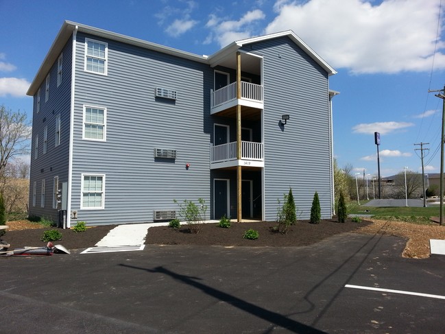 Phillaman Run Apartments - Phillaman Run Apartments