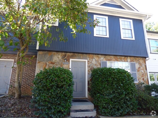 Building Photo - 2099 Lenoa Ln Unit 2099 Rental