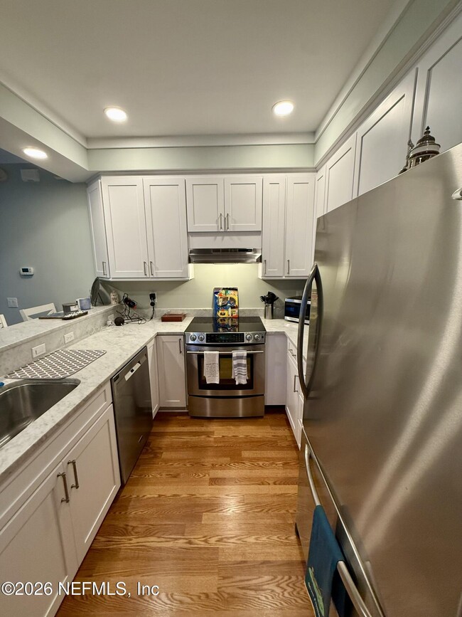 Photo - 359 Ahern St