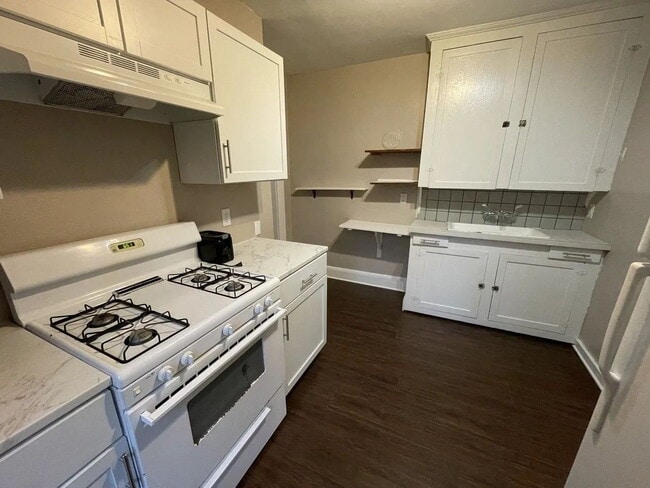 Photo - Affordable 1/1 next to Cascades Park!