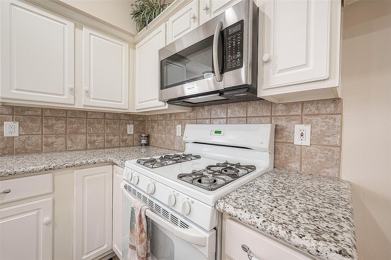 Photo - 8923 Aber Trail Ct