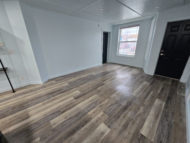 Photo - 1130 E 2nd St Unidad A