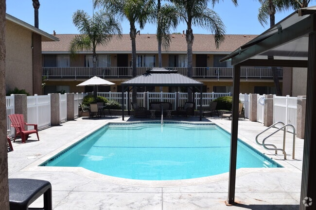 Building Photo - Atrium Gardens Rental