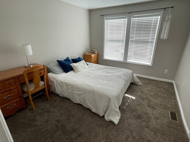 Photo - 164 N 300 E