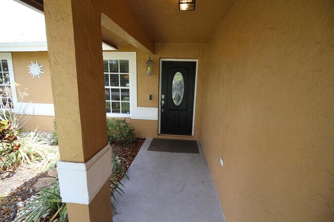 Photo - 147 NW 10th Ave