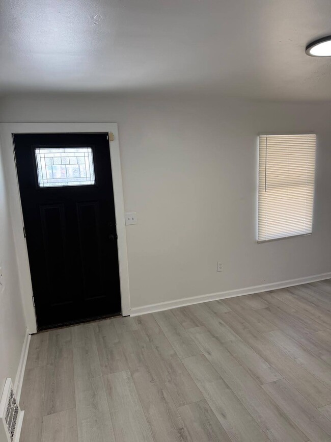 Photo - 19934 Manor St