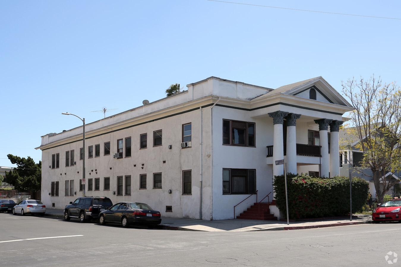 Photo - 1400 Albany St