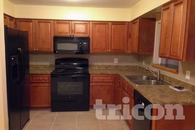 Photo - 11415 Cardiff Dr