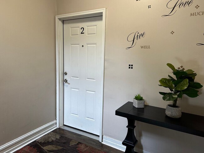 Photo - 44 Chestnut St