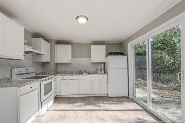 Photo - 1401 Briarcliff Dr
