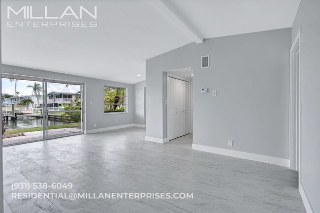 Photo - 325 Capri Blvd Unit 325 Capri Boulevard, Apt. 3