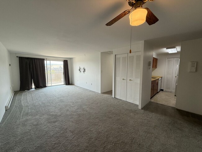 Downtown One Bedroom Apartment - Most Util... - Downtown One Bedroom Apartment - Most Util...