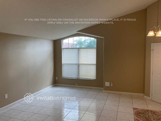 2330 Lily Pad Ln
