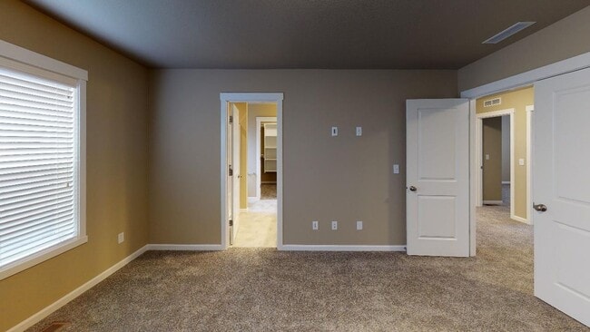 Photo - Beautiful single family home in quiet Vanc...