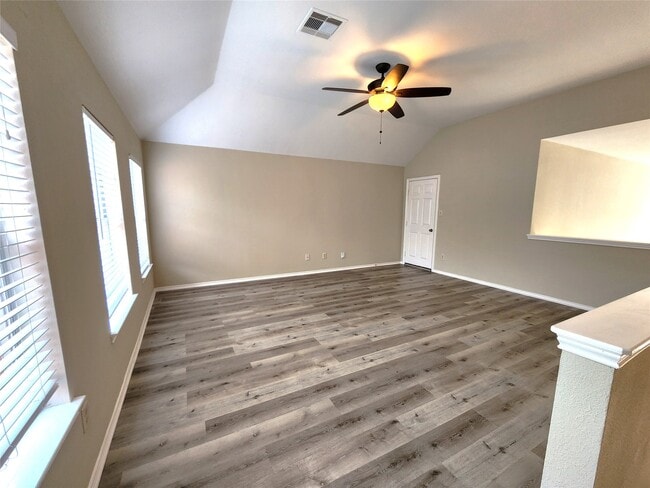 Photo - 13007 Balsam Lake Ct