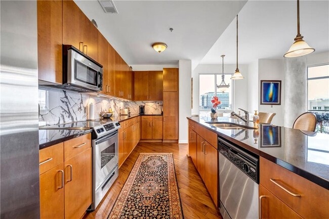 Photo - 711 Cosmopolitan Dr NE Unit 707