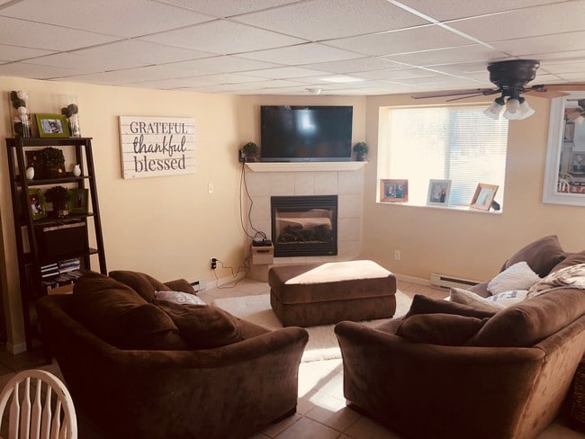 Photo - 5185 Samuelson Rd