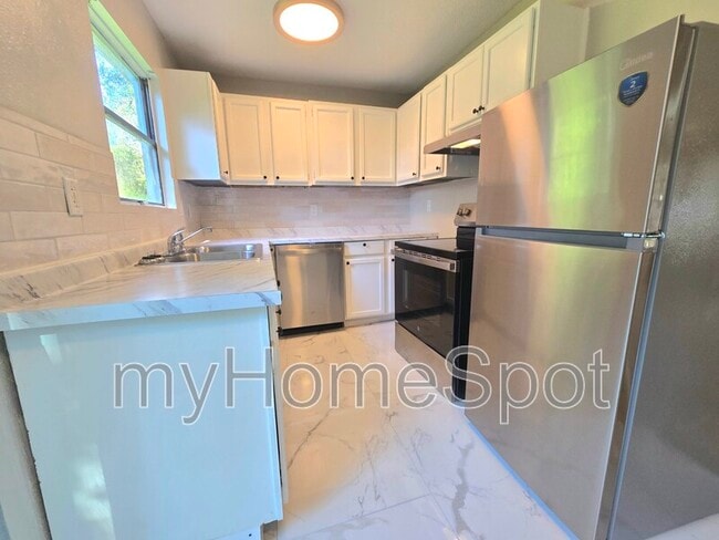 Photo - 1017 Fremont Ave