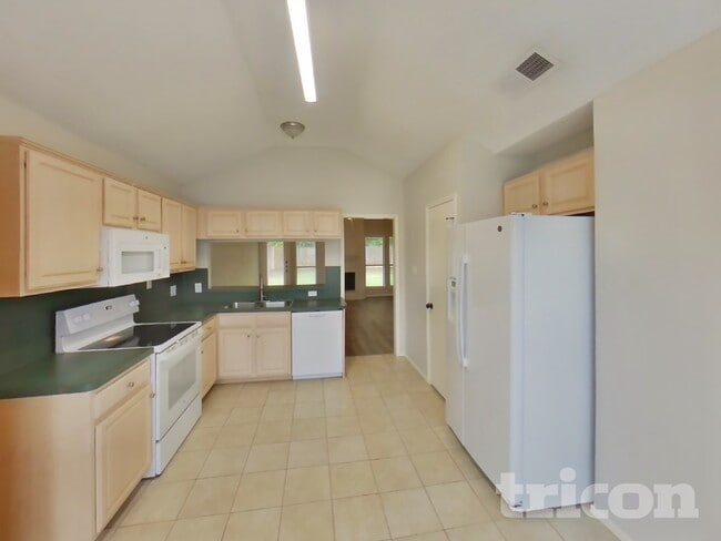 Photo - 757 Dema Ln