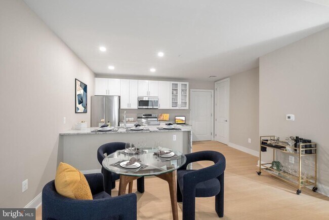 Photo - 1601 Cherry St Unit 917