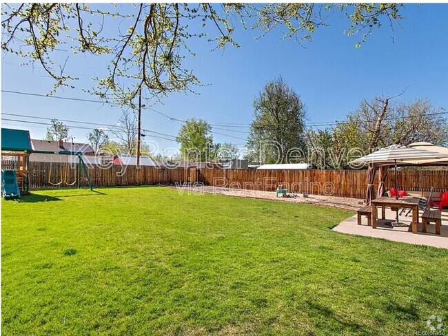 Building Photo - 4949 N Irving St Rental