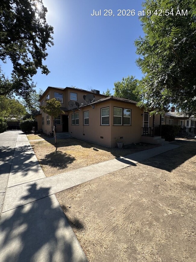 Building Photo - 3861 Unit A