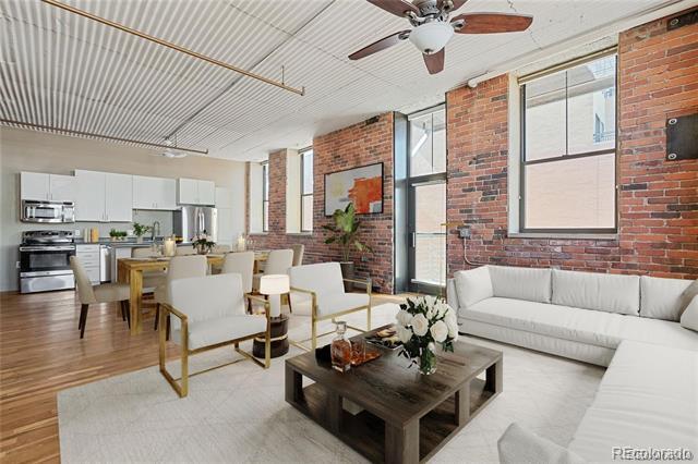 Photo - 2261 Blake St Unit 4D