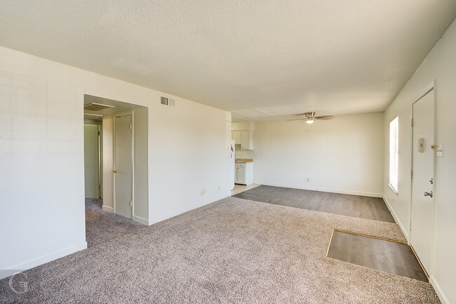 Upgraded Model - Willow Park Apartments