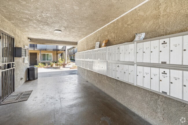 Marine Bay Apartments