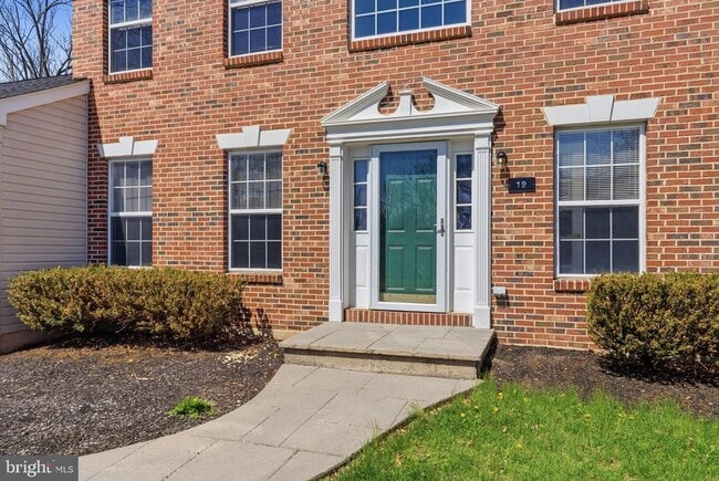 Photo - 19 Ironwood Dr