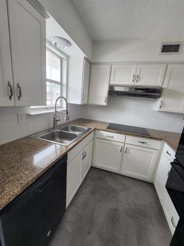 Building Photo - 5032 Matilda St Unit 218