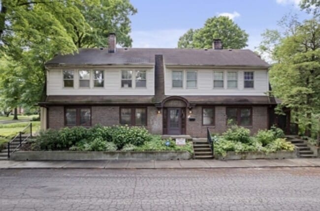 Photo - 4652 N Kenwood Ave Unit 1