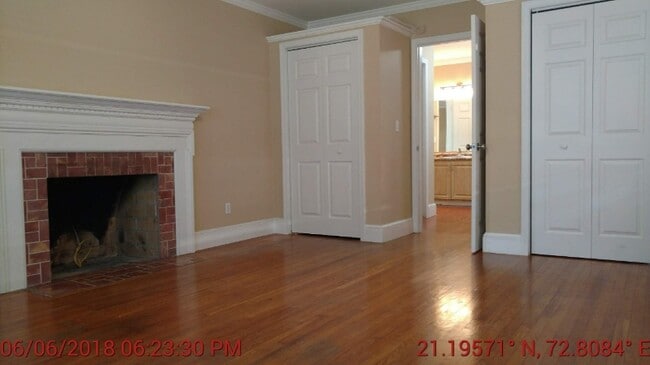 159 E Lincoln Ave