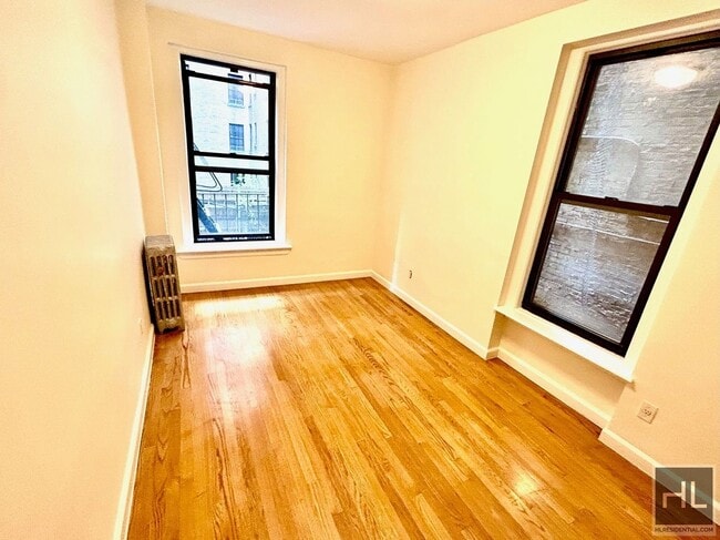 Building Photo - East 84th Street