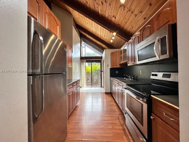 Photo - 423 N University Dr