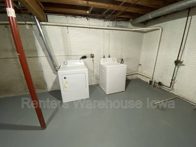 Photo - 816 Hartford Ave