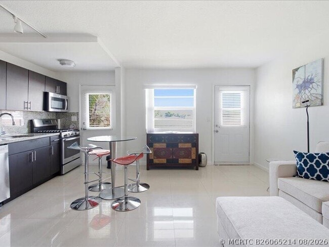 Building Photo - 525 Meridian Ave Unit 305