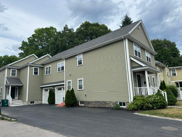 Building Photo - 299 Cabot St Unit 299