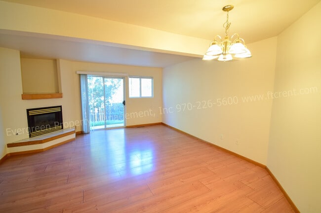 Photo - 2929 Ross Dr