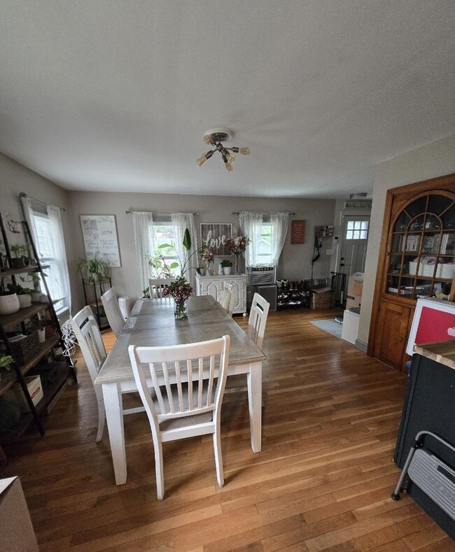 Photo - 6 Shady Ln